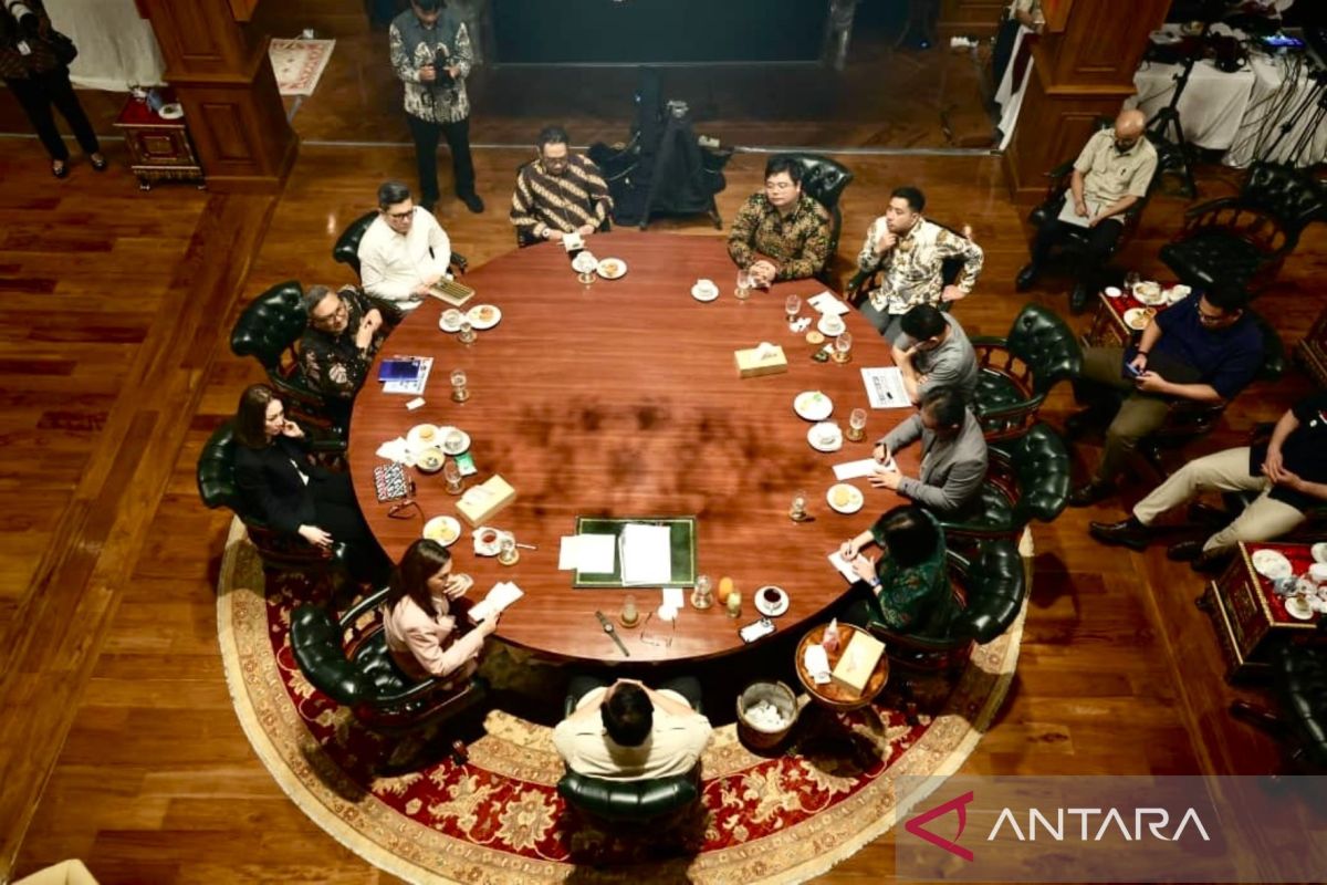 Prabowo ingin tata ekonomi nasional: BUMN bersih, swasta tumbuh, koperasi bergerak
